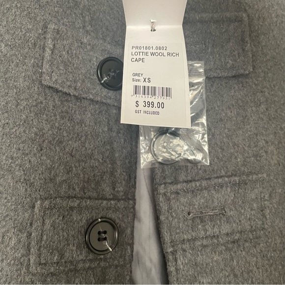 Oxford Wool Cape 🤍style name Lottie - Picture 6 of 15